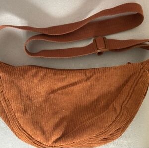 FREE GIFT WITH PURCHASE